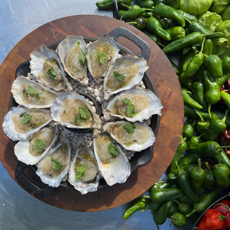 Oesters met salsa van de Bastard