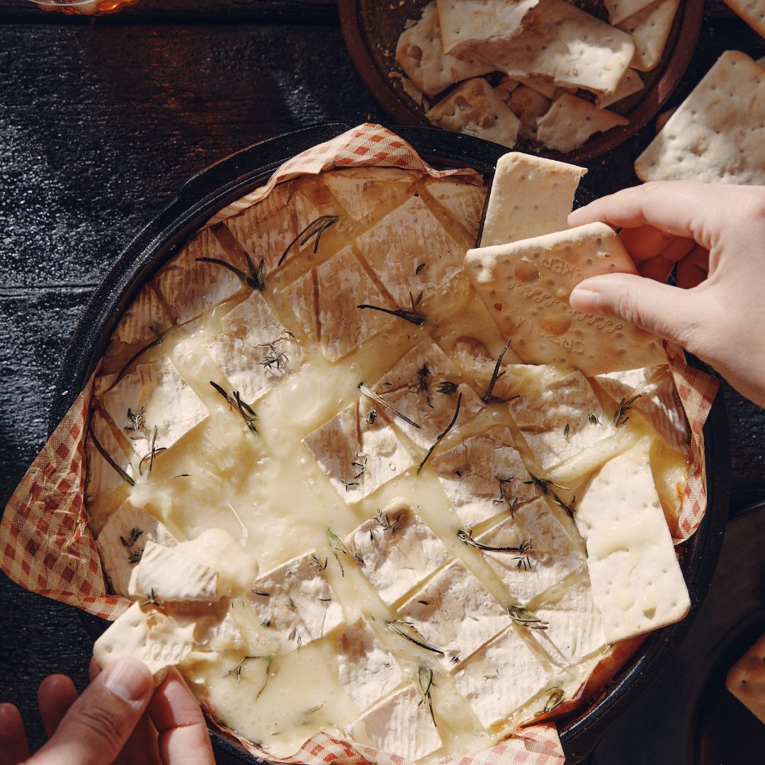 Camembert met honing